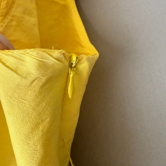 Tahari Arthur S.‎ Levine sz 10 yellow 100% silk faux wrap sun dress - Picture 4 of 10